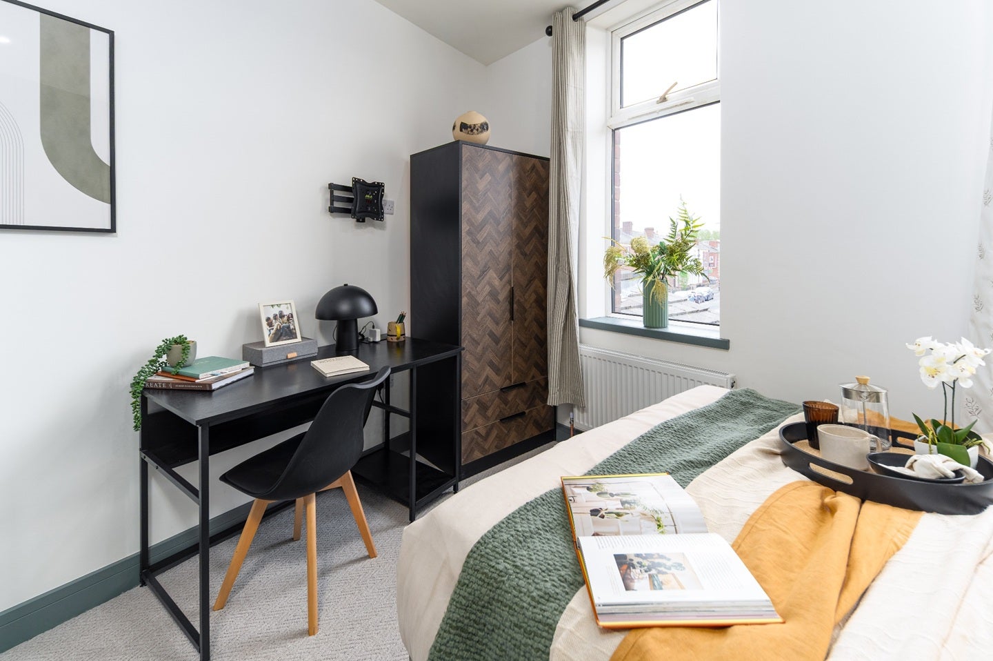 Room Hurst Street in Bury