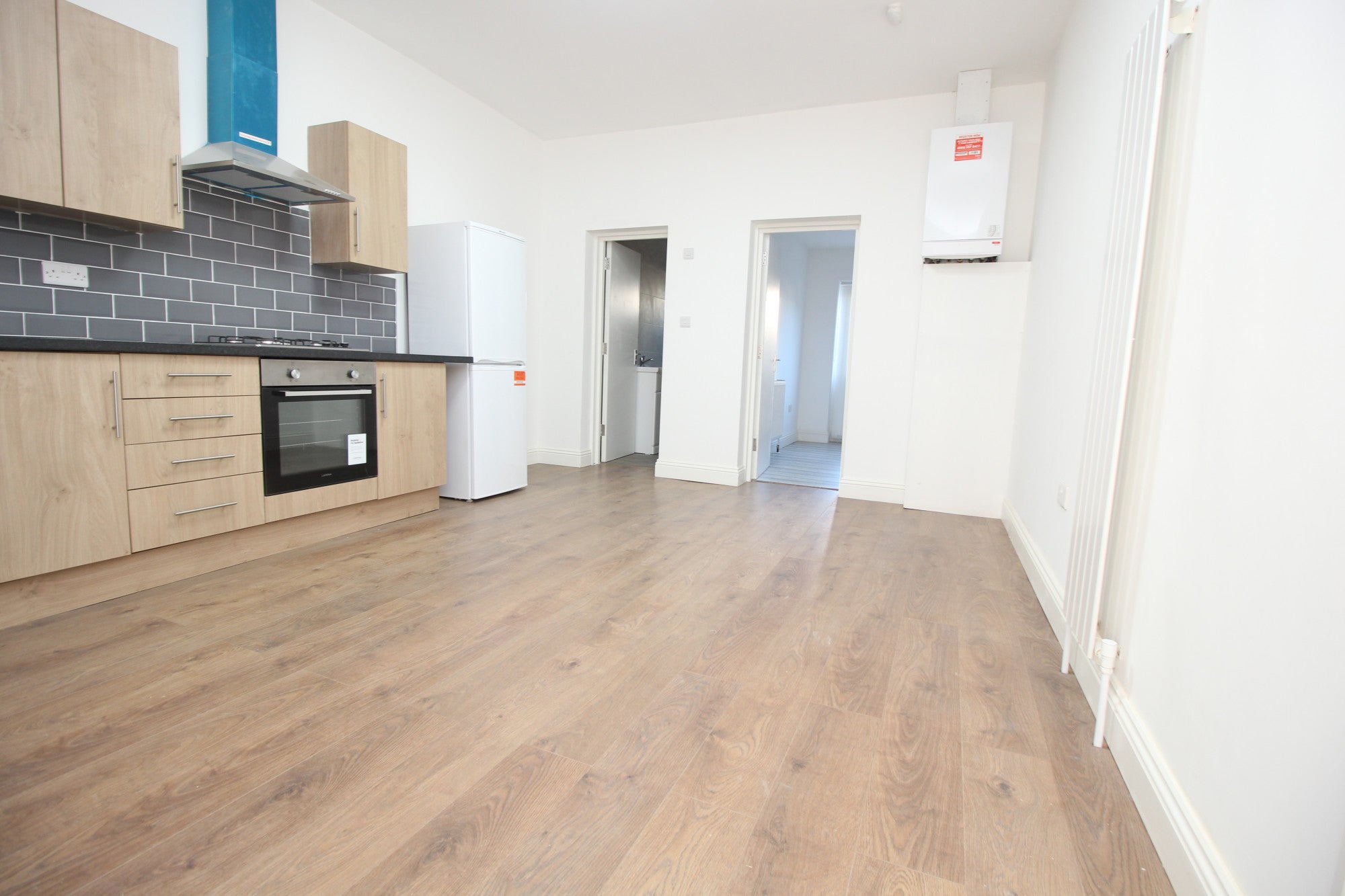 Flat Selborne Road in Greater London
