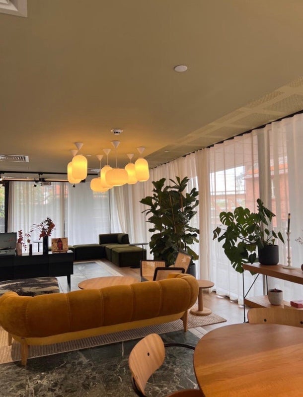 Room Aspin Lane in Manchester