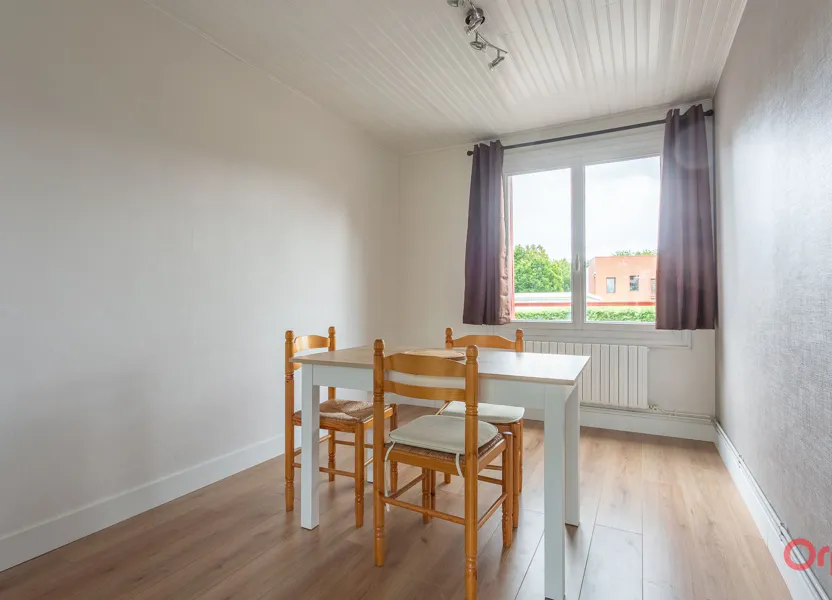 Appartement Avenue de l'Éperon à Sainte-Geneviève-des-Bois