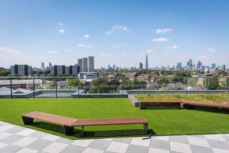 Room Rotherhithe New Road in Greater London