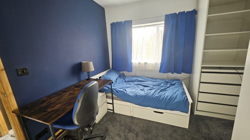 Room Rosecroft Drive in Nottingham