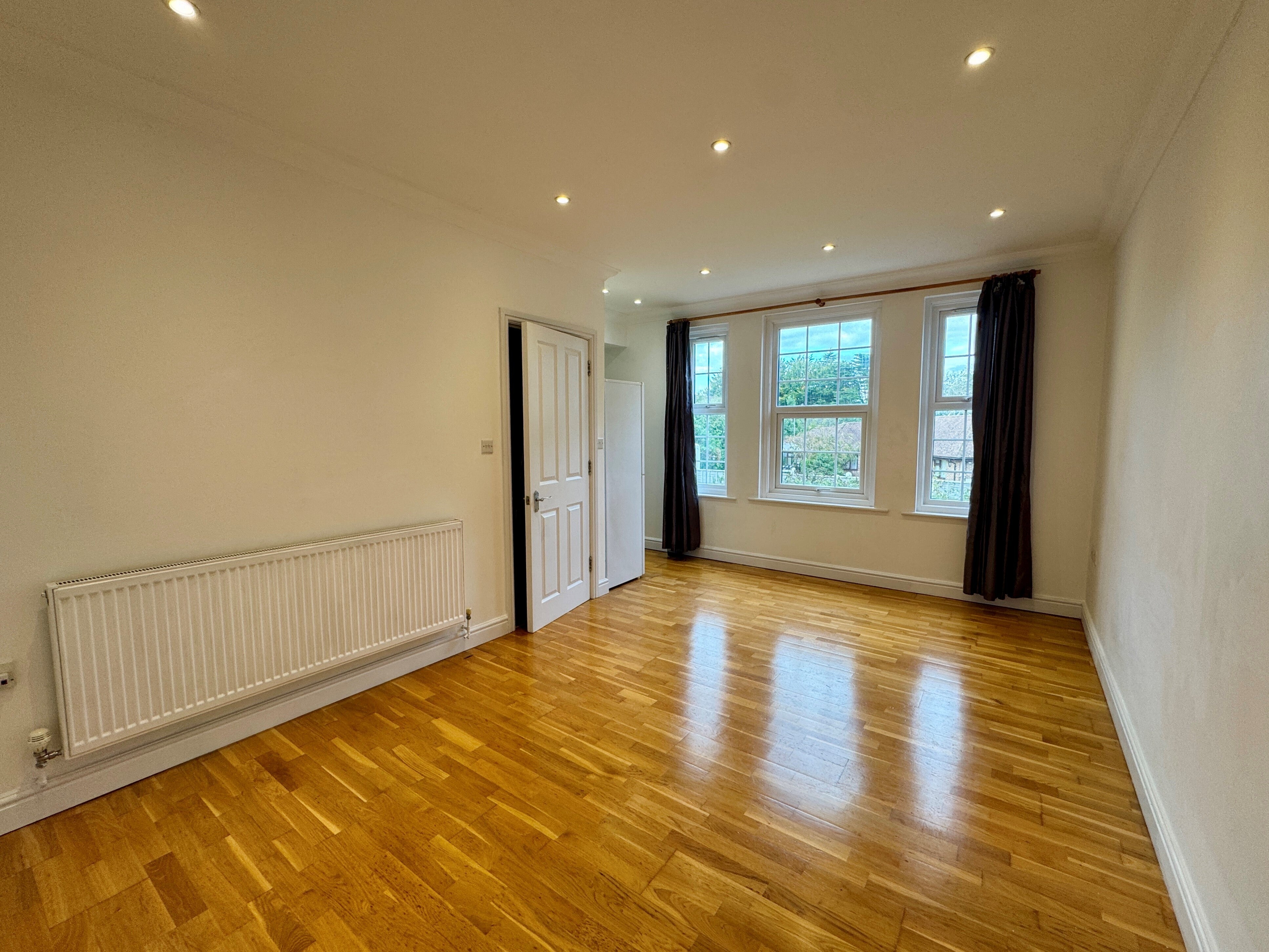 Flat Poulter's Lane in Worthing