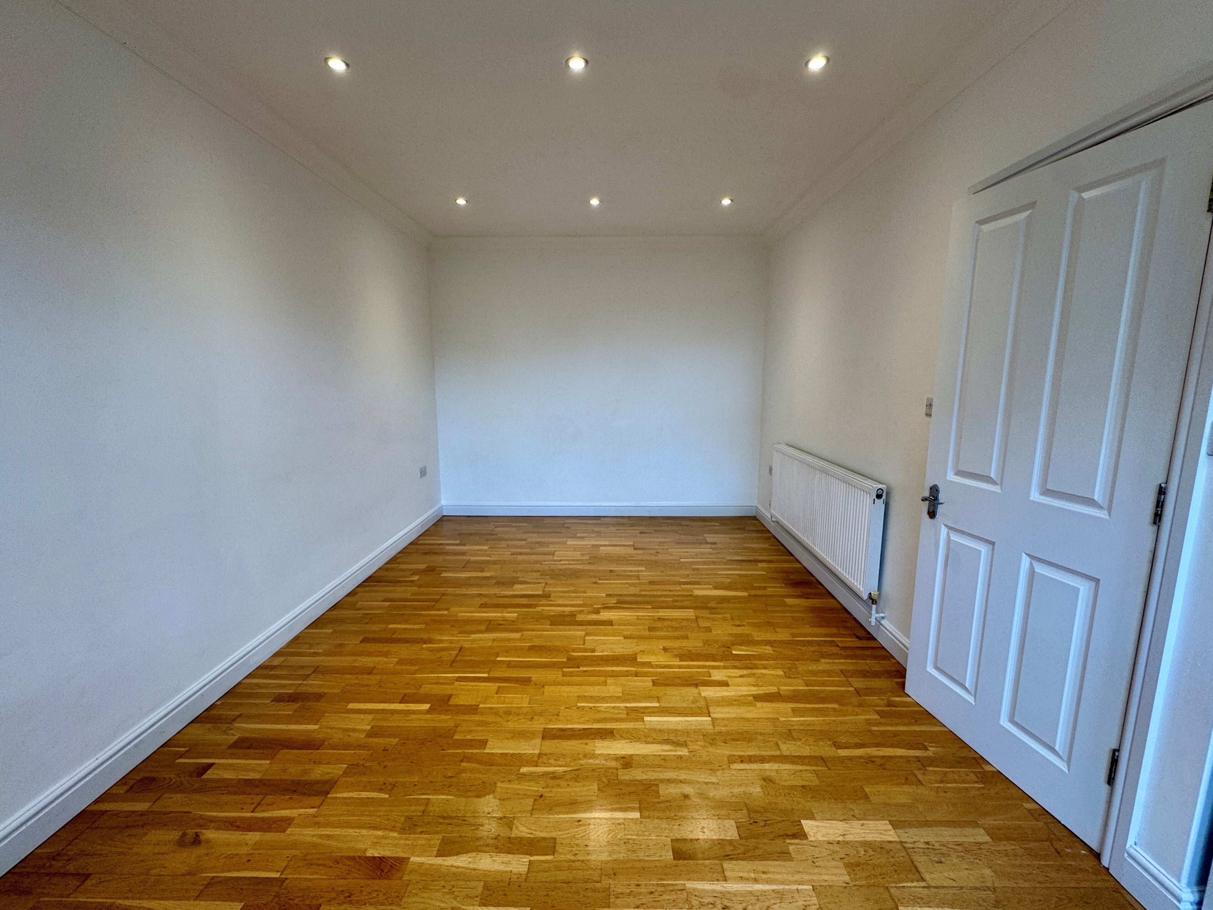 Flat Poulter's Lane in Worthing