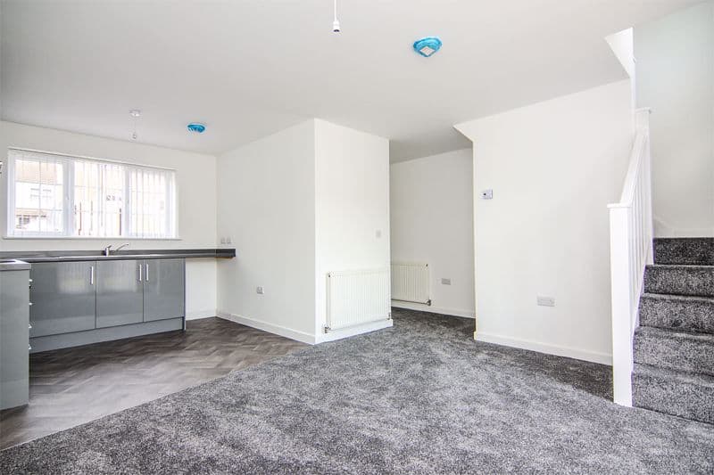 House Primrose Close in Walsall