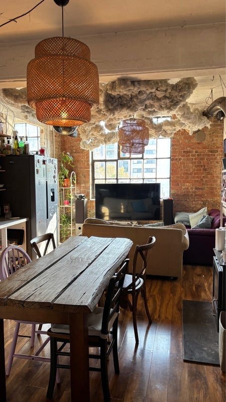 Room Pixley Street in Greater London