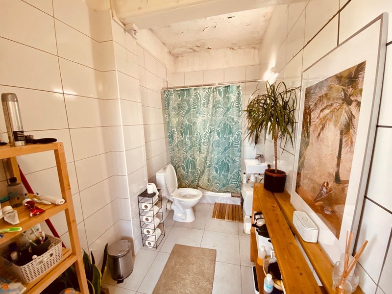 Room Pixley Street in Greater London