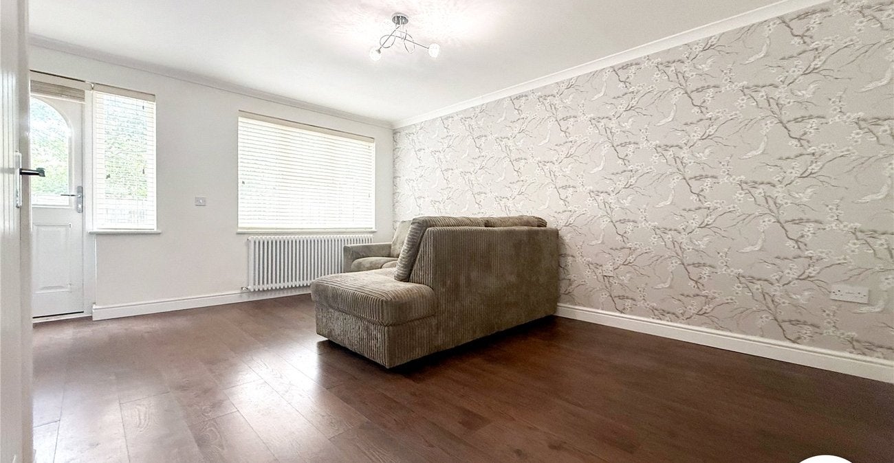 House Morris Close in Maidstone