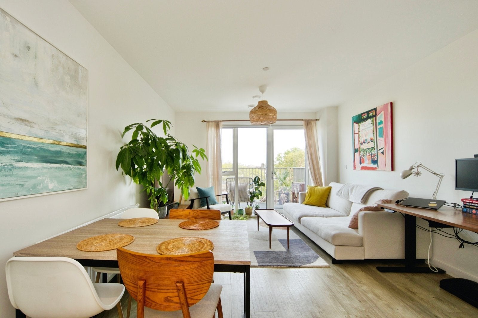 Flat Louis Close in Greater London