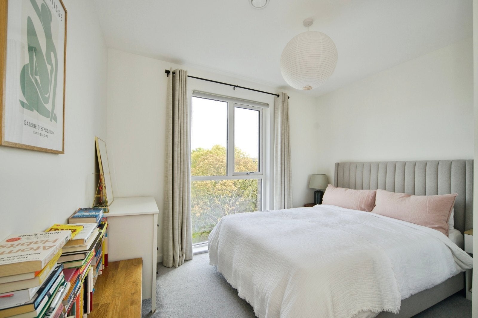 Flat Louis Close in Greater London
