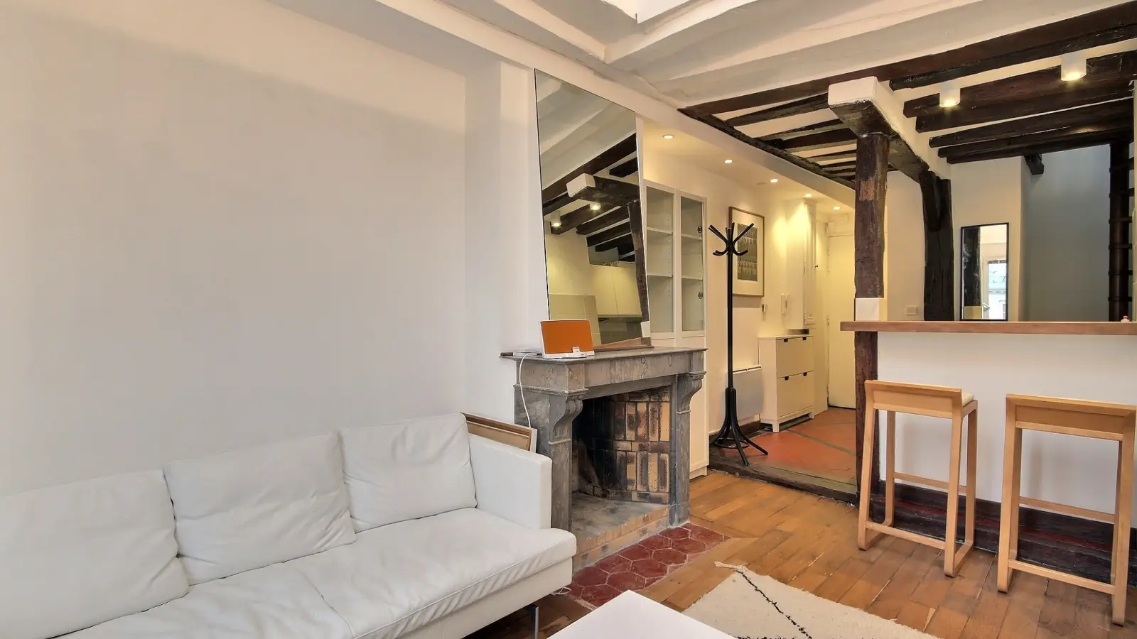 Appartement Rue Saint-Antoine à Paris