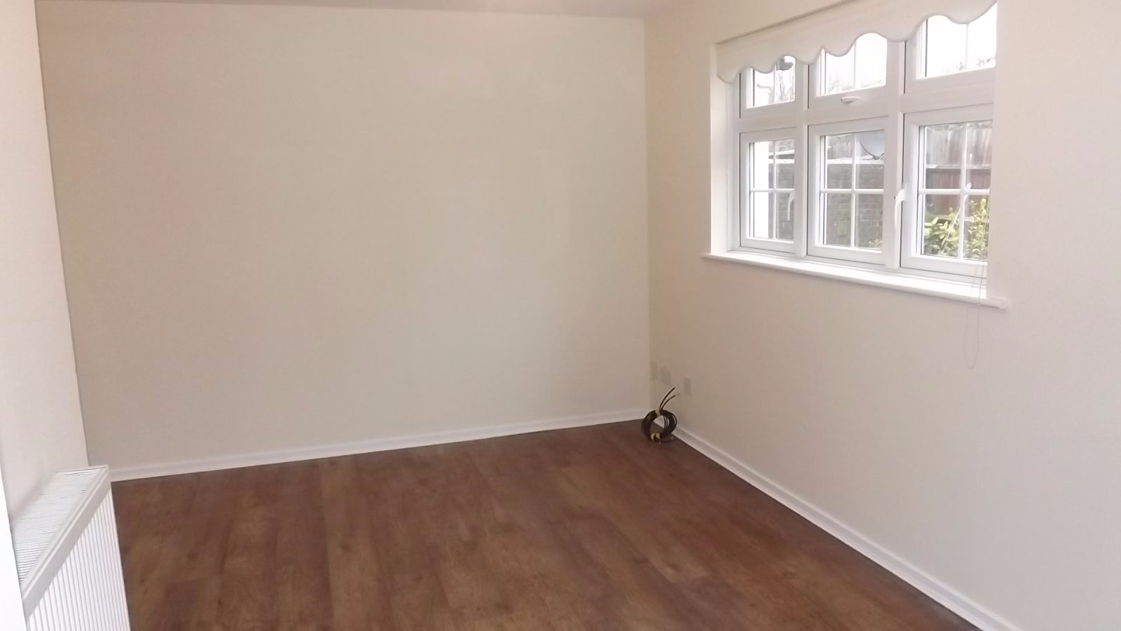 House Bowers Walk in Greater London
