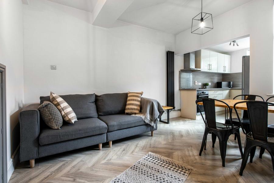 Room Campion Street in Derby