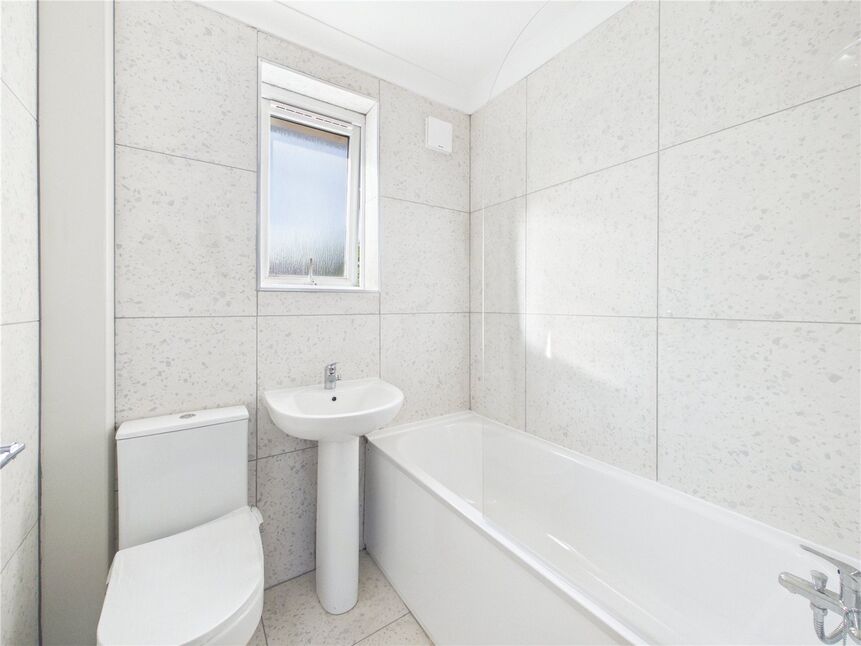 Flat Shernhall Street in Greater London