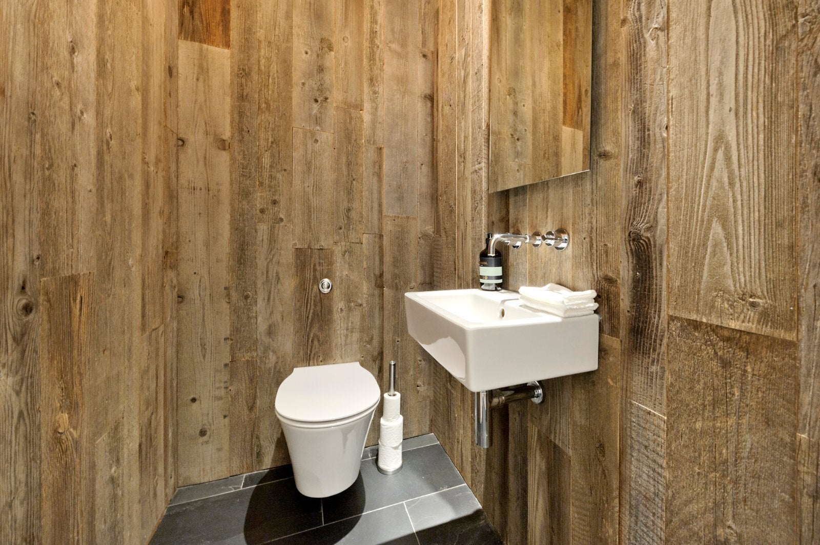 Flat Great Titchfield Street in City of Westminster