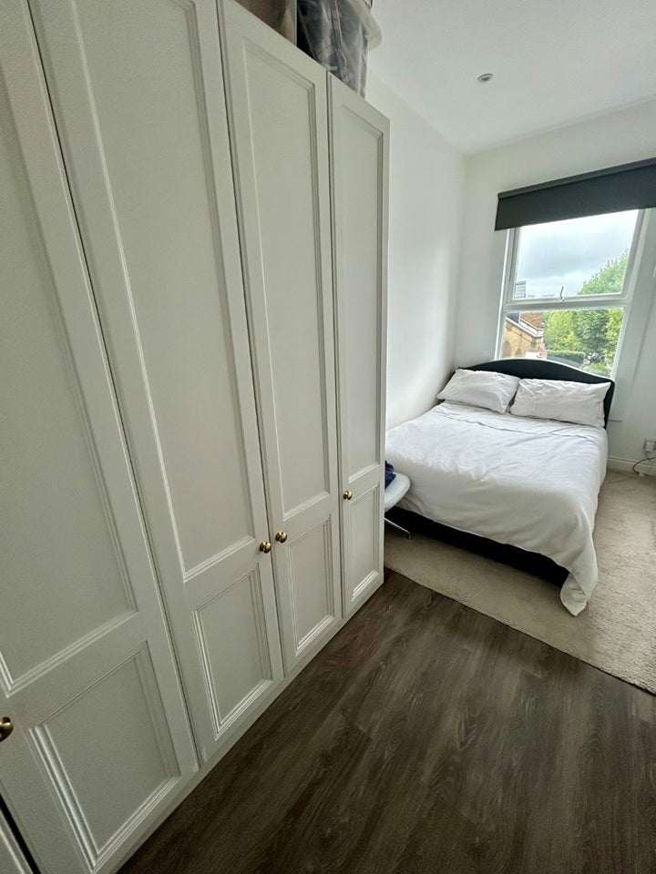 Flat Salusbury Road in Greater London
