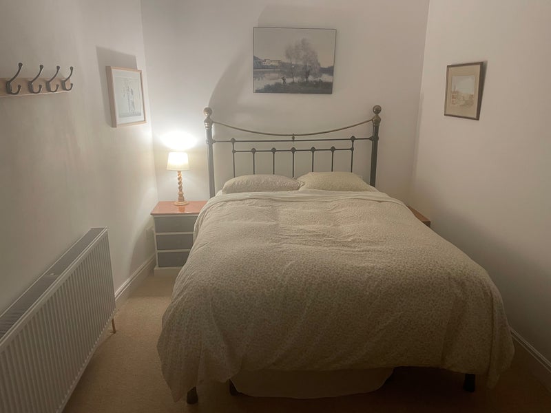 Room Southmead Road in Bristol