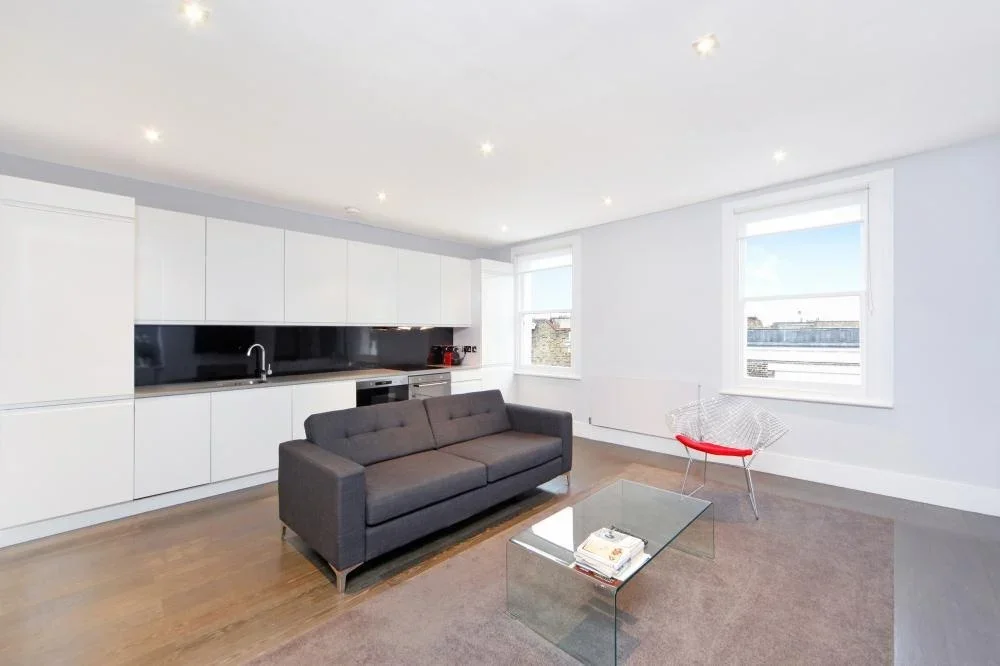 Flat Richmond Way in Greater London