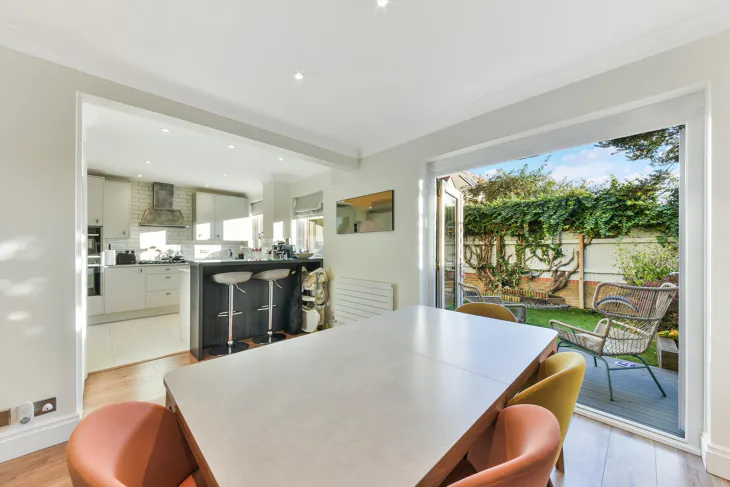 House Discovery Walk in Greater London