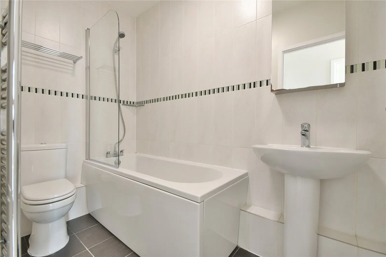 Flat Newington Causeway in Greater London