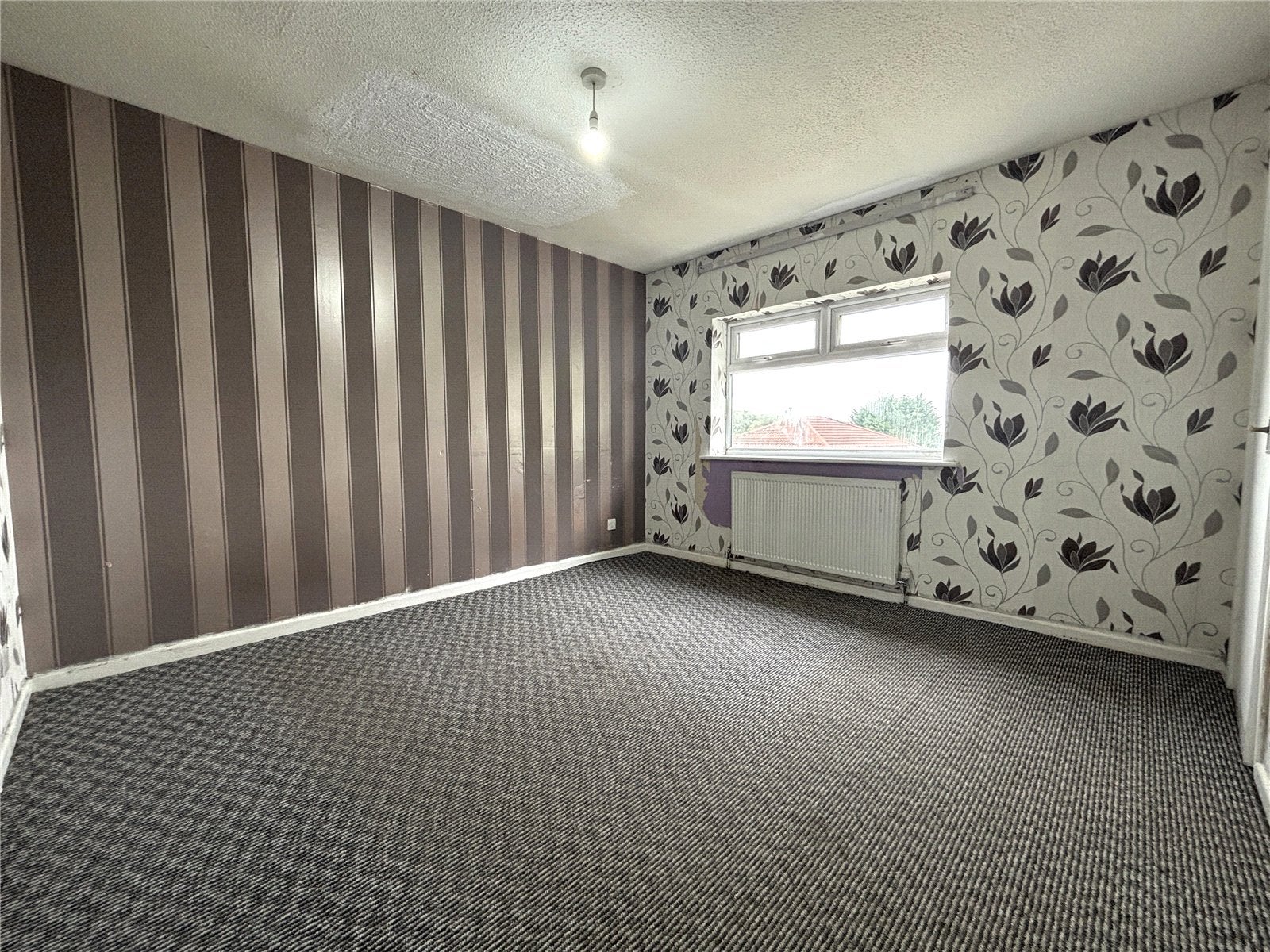 House Croxton Avenue in Milnrow