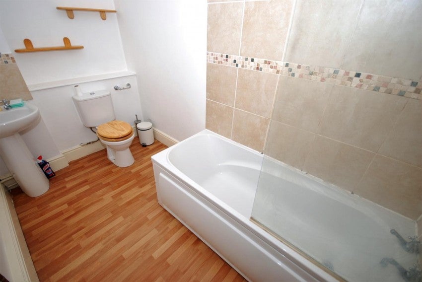 Flat Portland Place East in Royal Leamington Spa
