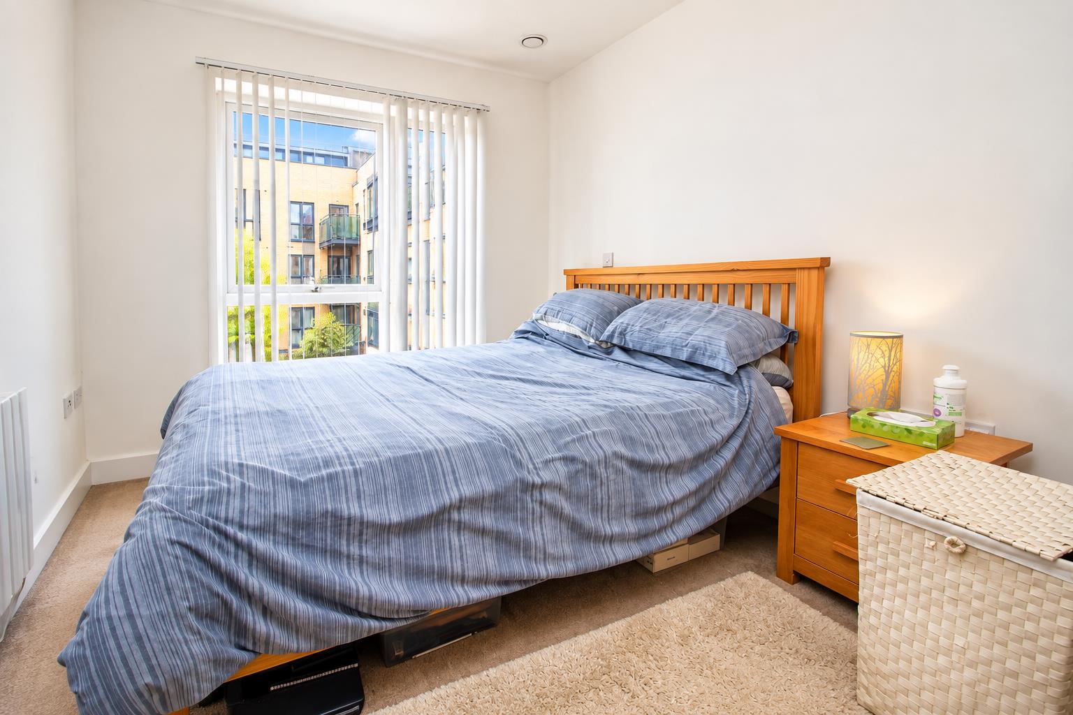 Flat Croxley Road in Dacorum