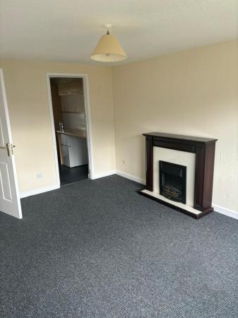 Flat Hartlaw Crescent in Glasgow