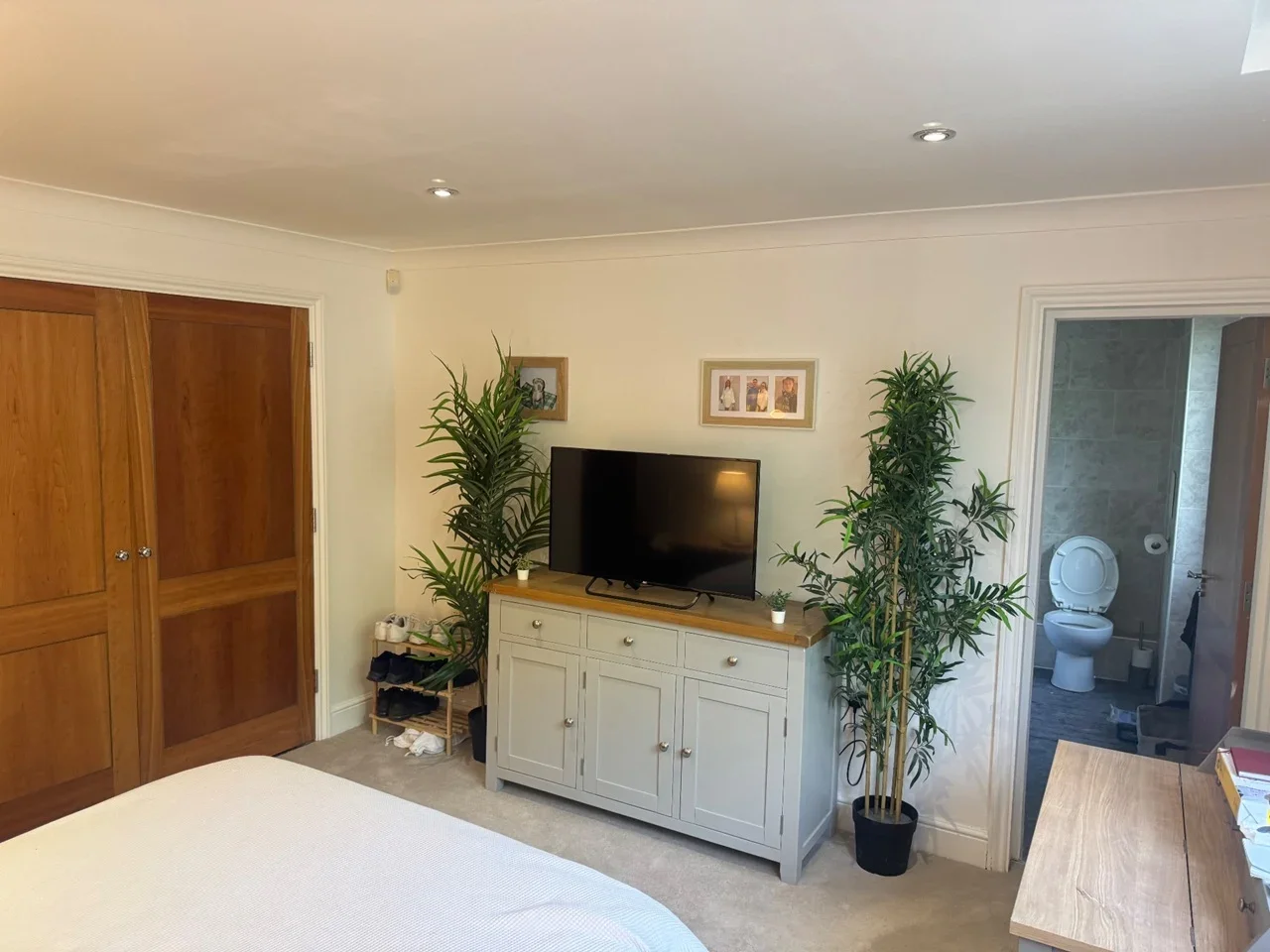 Room Creswell Drive in Greater London