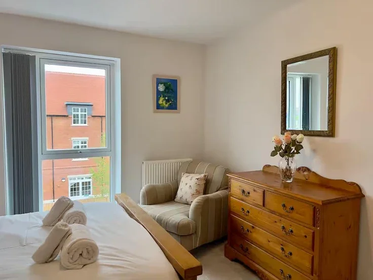 Flat Tibbs Road in Haddenham