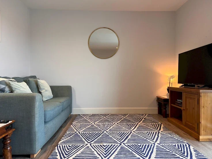 Flat Tibbs Road in Haddenham