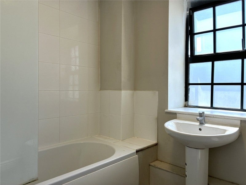 Flat Marlborough Court in Newcastle upon Tyne