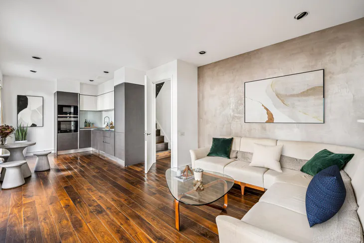 Flat Clapham Common North Side in Greater London