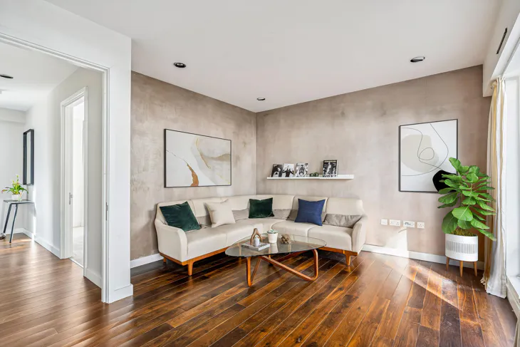 Flat Clapham Common North Side in Greater London