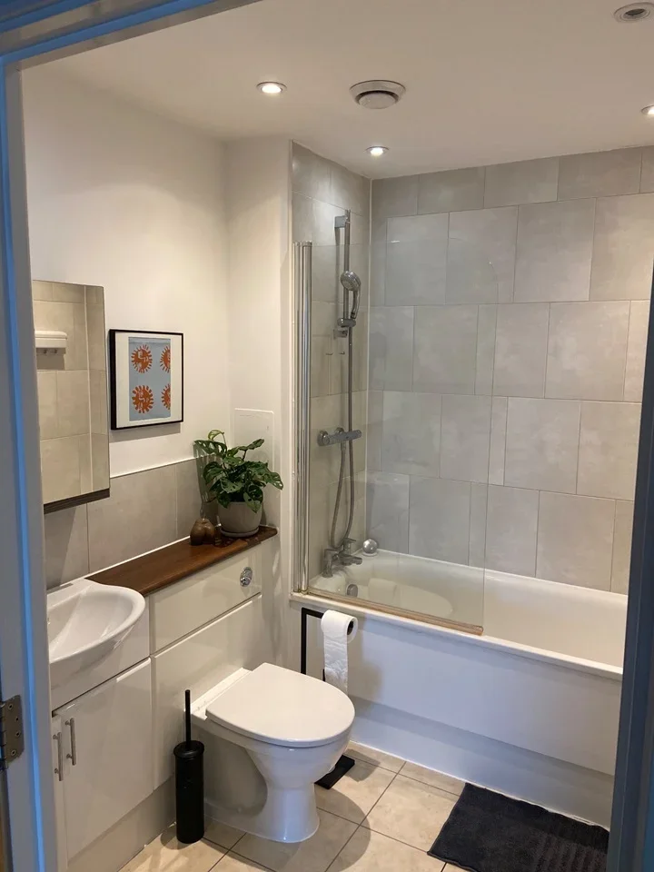 Room Starboard Way in Greater London