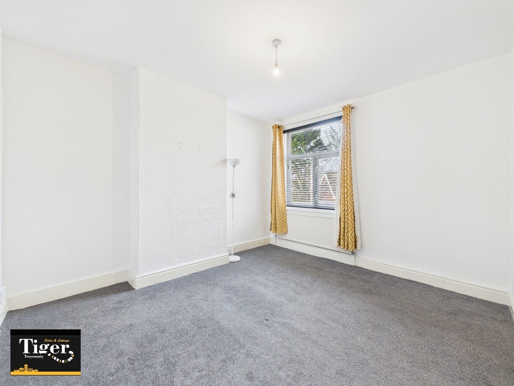 Flat Rossall Road in Borough of Wyre