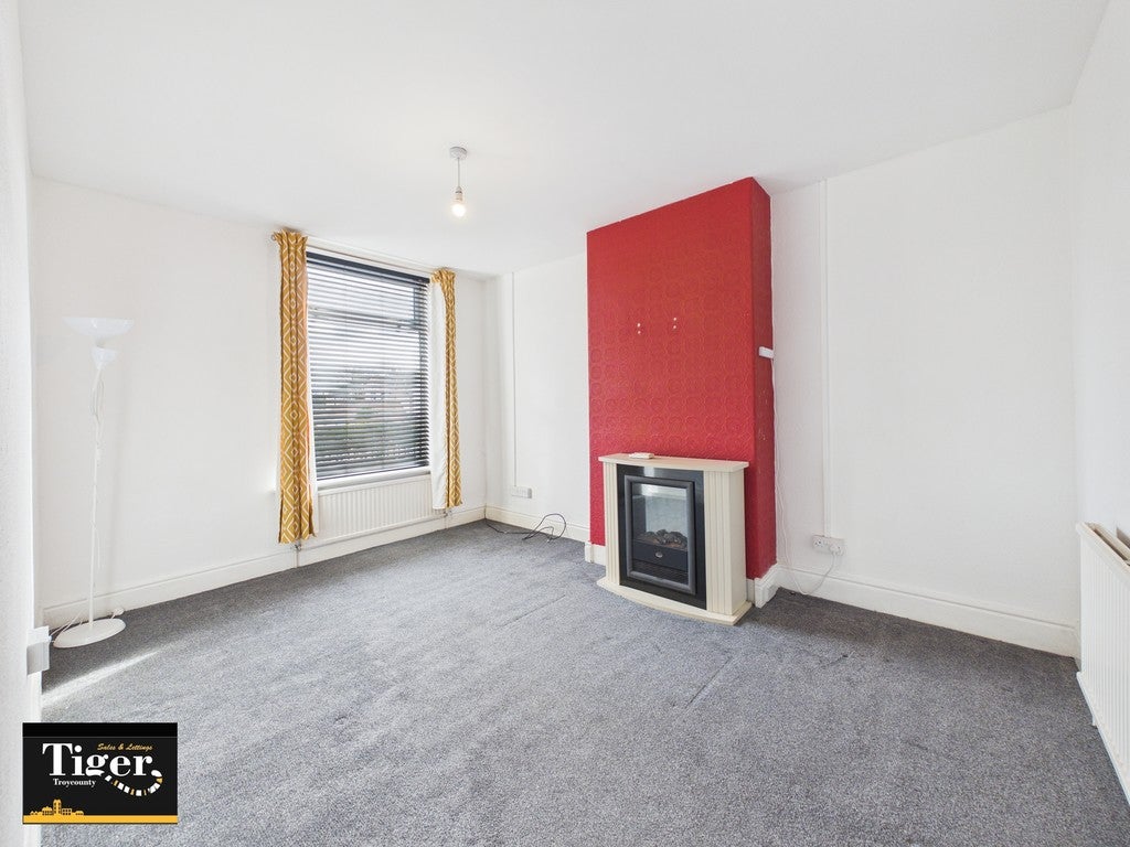 Flat Rossall Road in Borough of Wyre