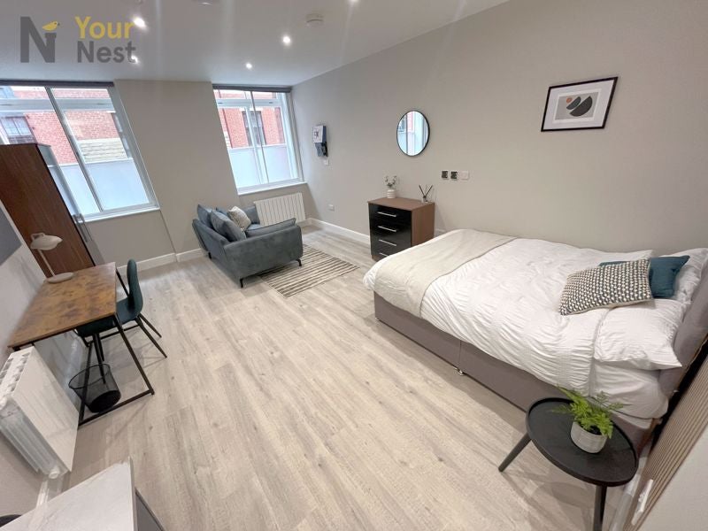Flat Great George Street in Leeds