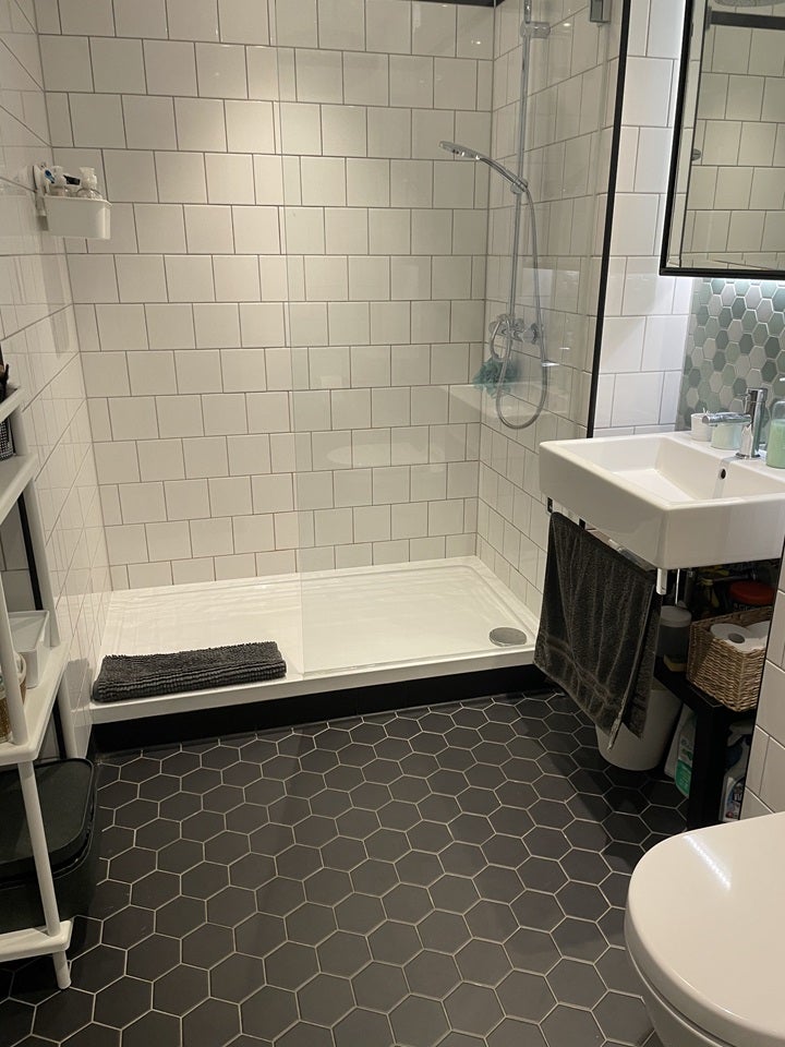 Flat City Island Way in Greater London