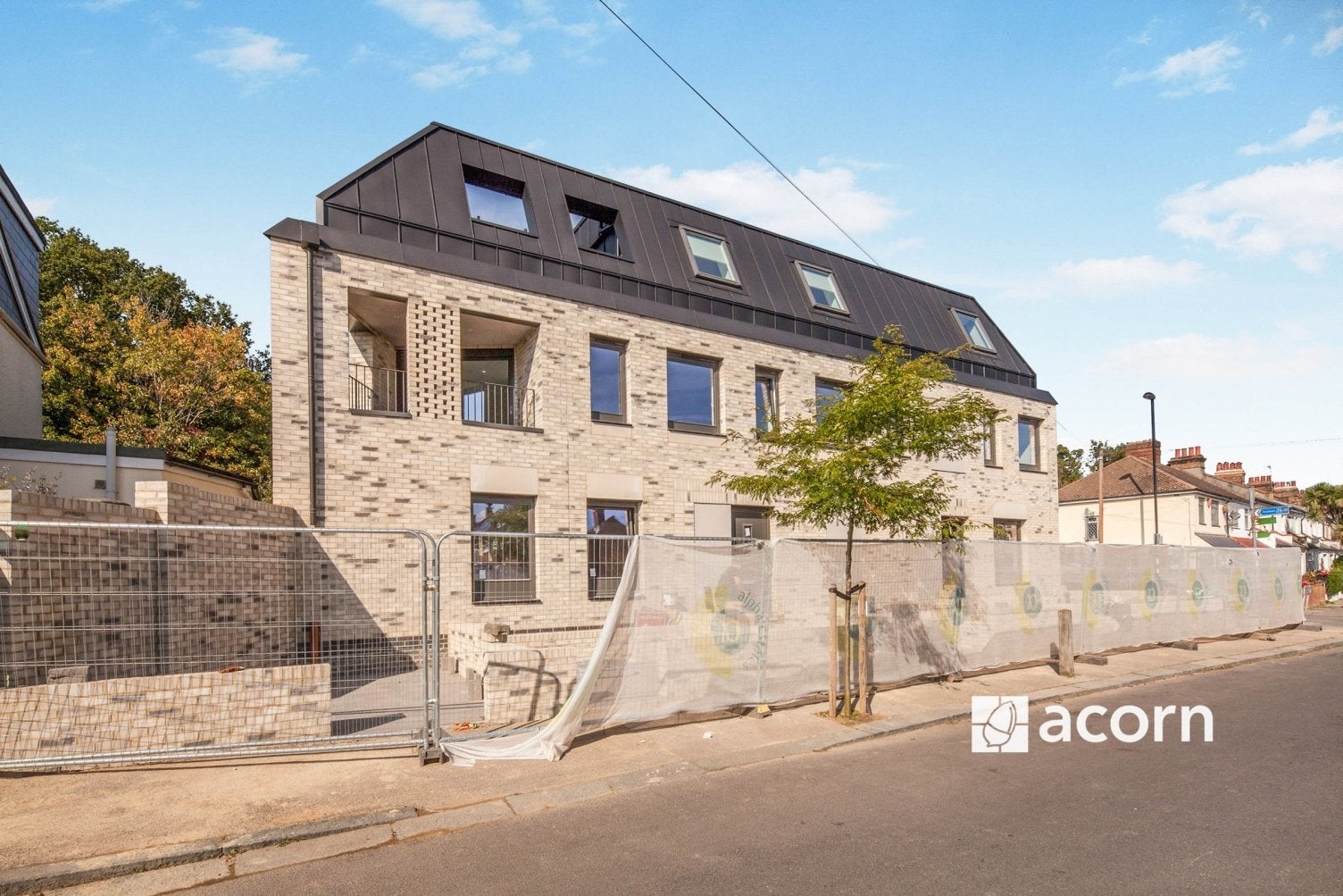 Flat Brockley Grove in Greater London