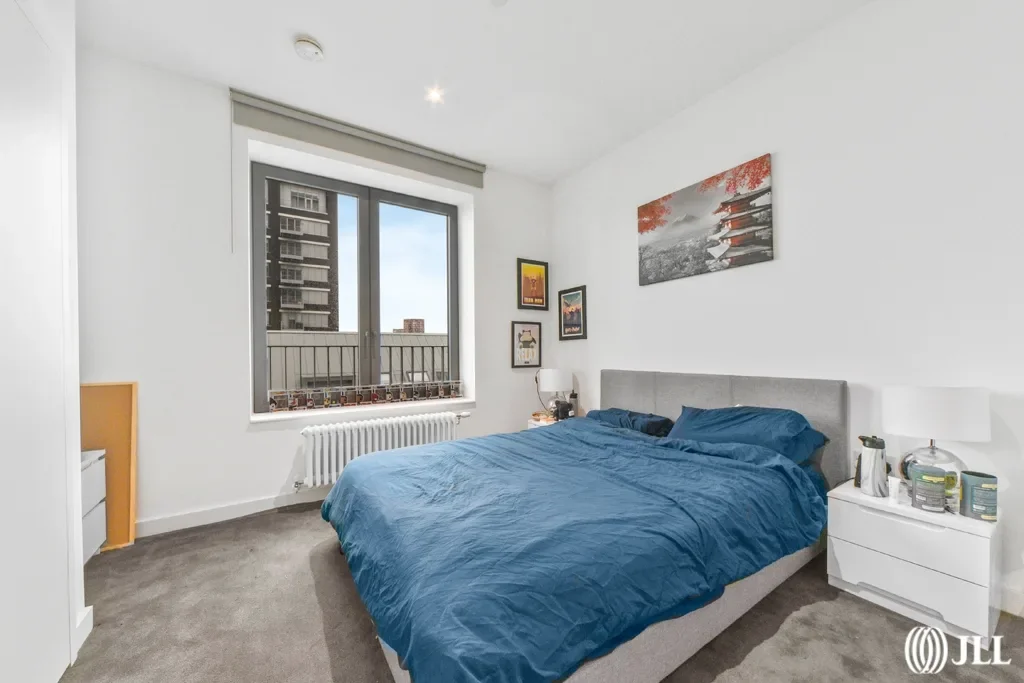 Flat Castle Slip in Greater London