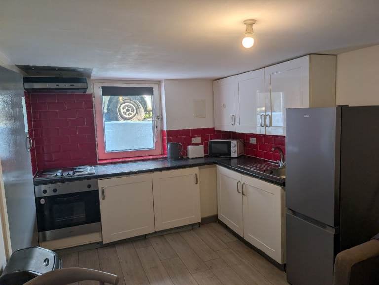 Flat Sebert Road in Greater London