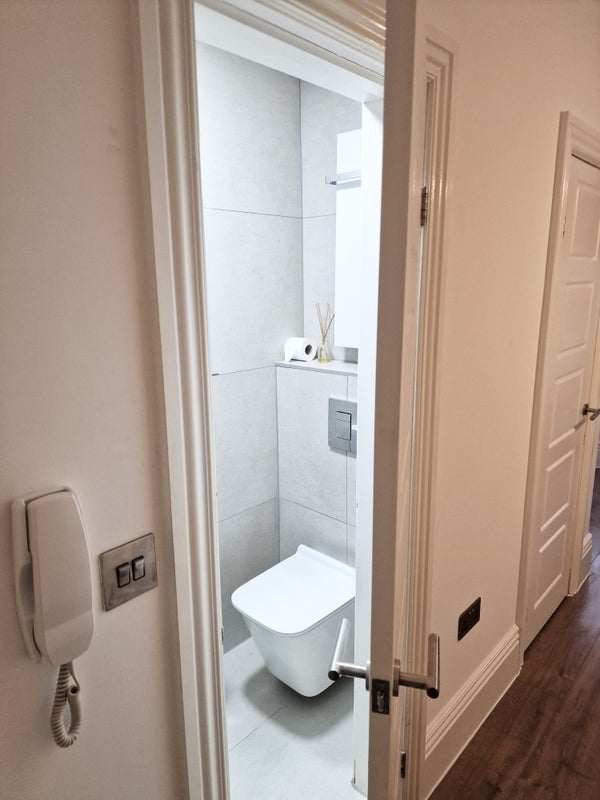 Room The Crescent in Greater London