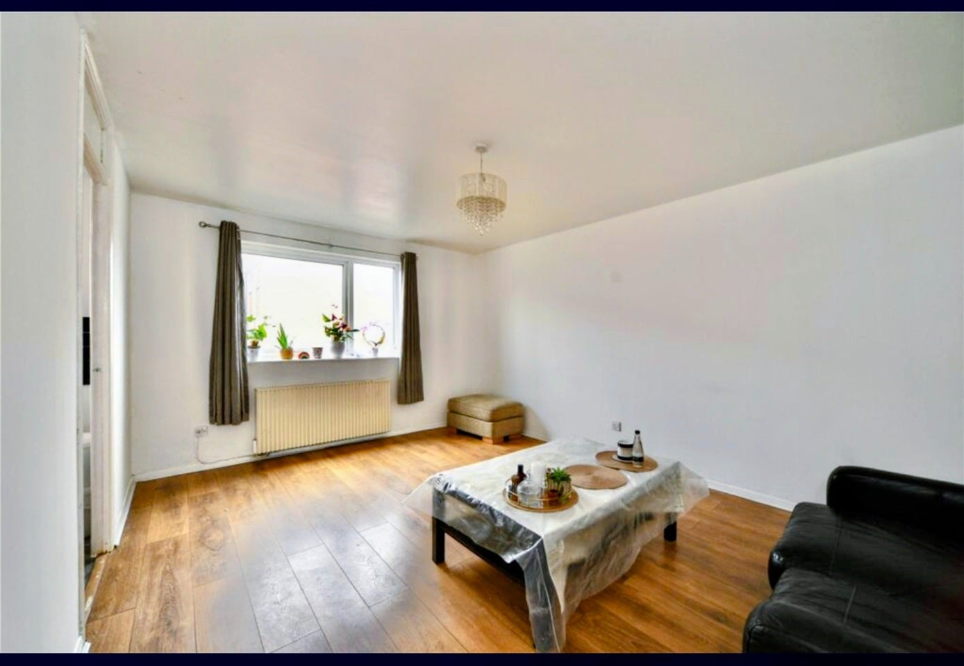 Flat Gurney Close in Greater London