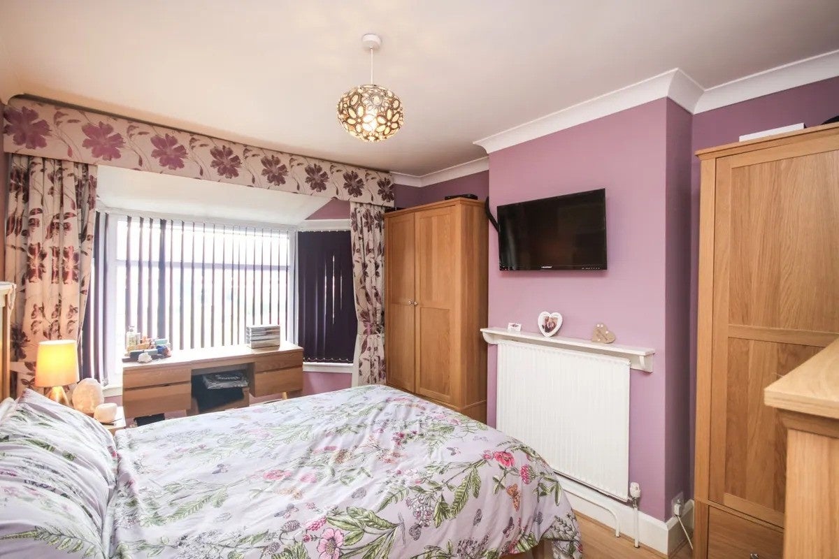 House Kenpas Highway in Coventry