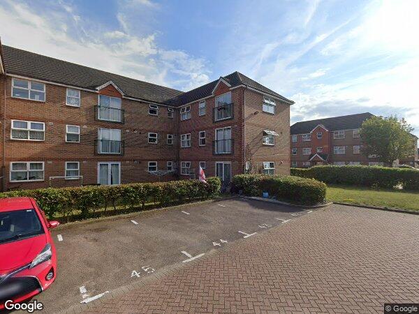 Flat Dudley Close in Grays