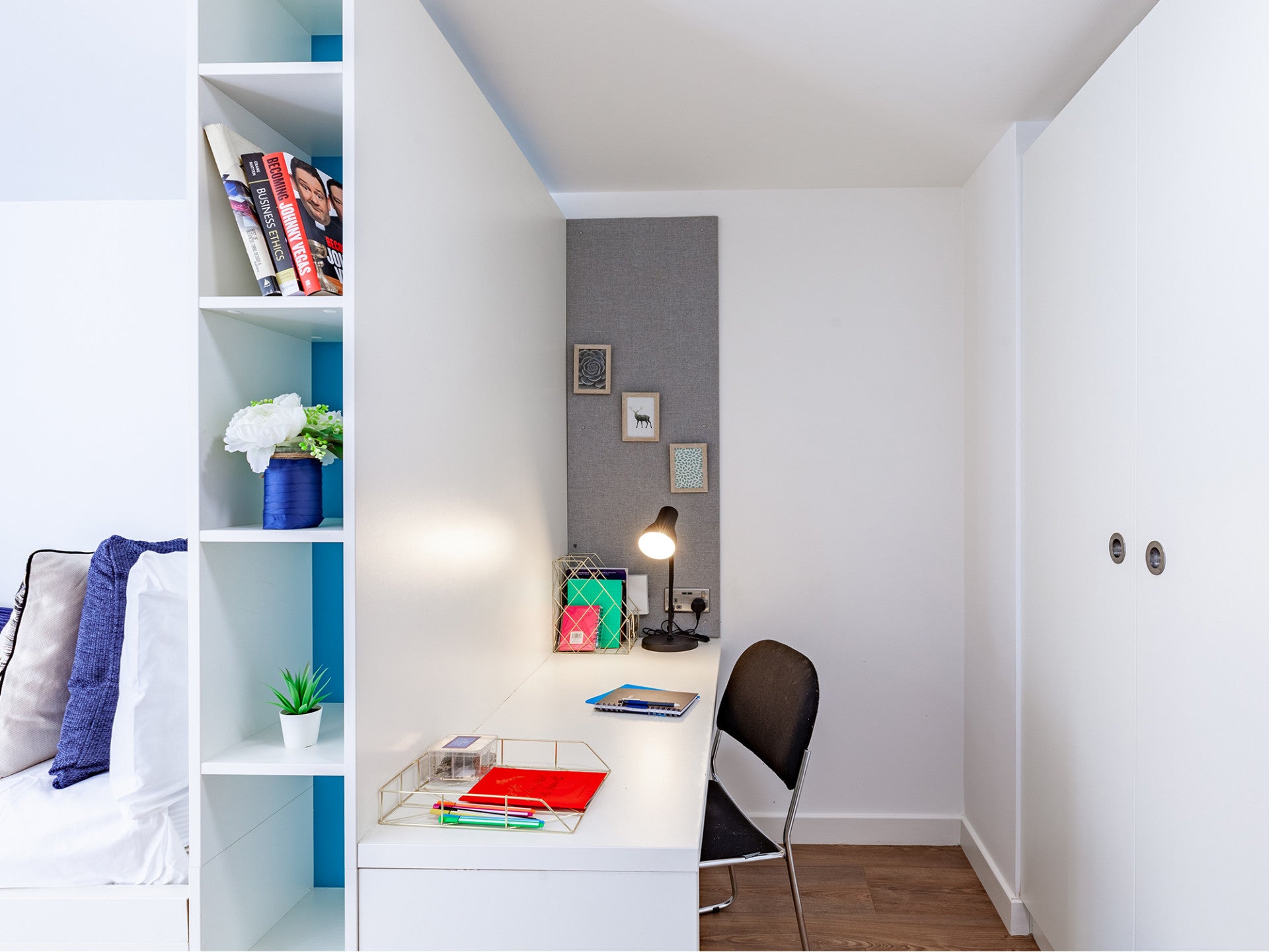 Room Coquet Street in Newcastle upon Tyne