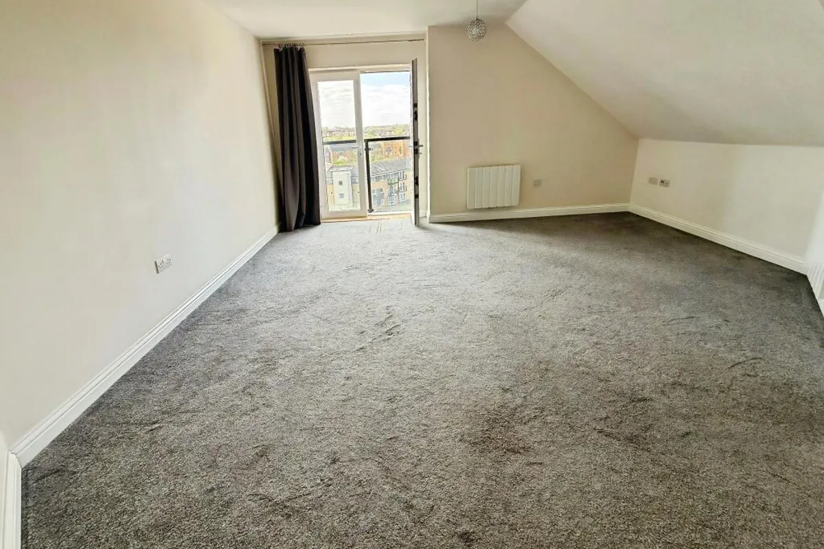 Flat Oakthorpe in Peterborough