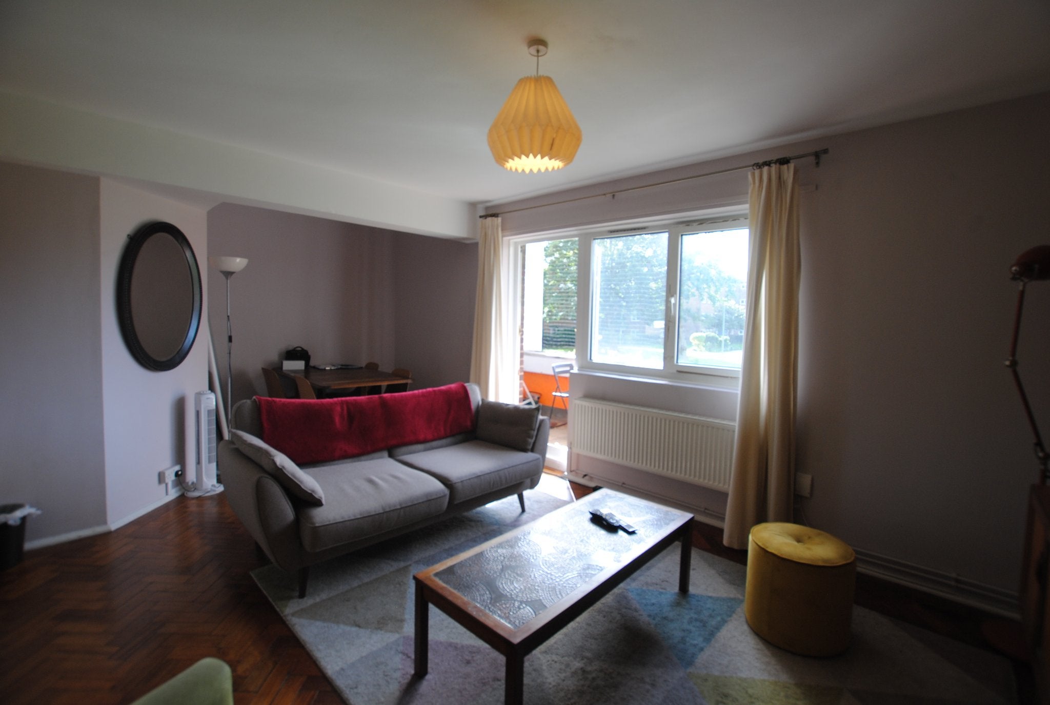Flat Binfield Road in Greater London