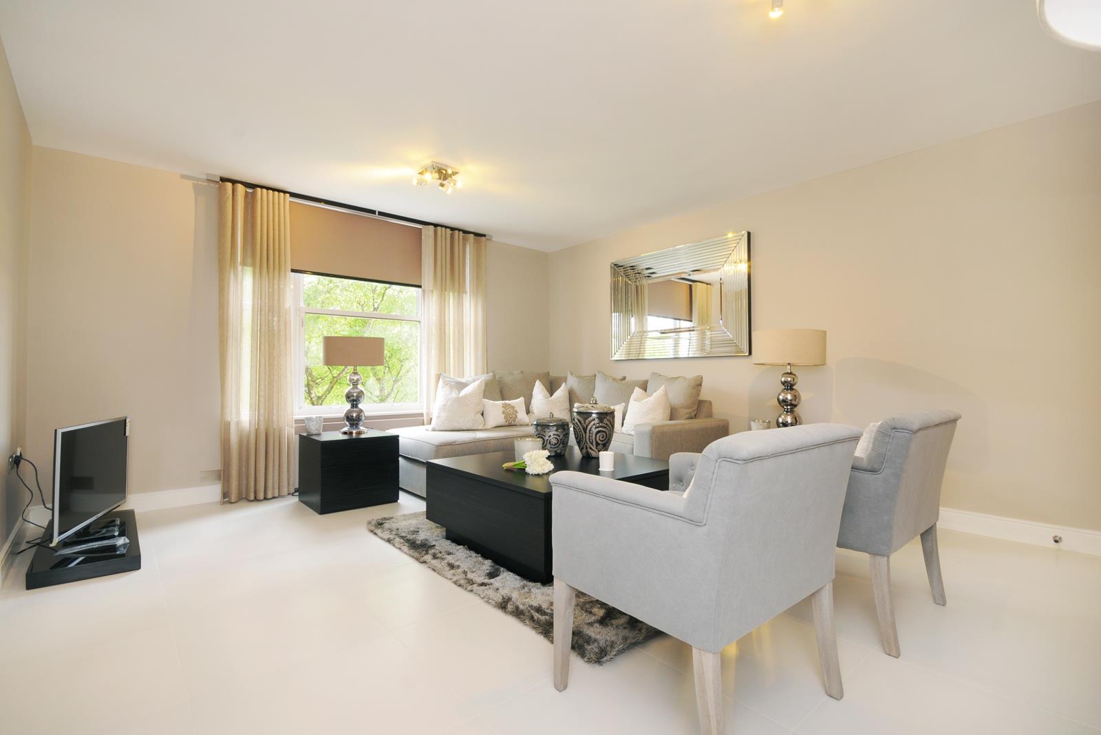 Flat Queen's Grove in Greater London
